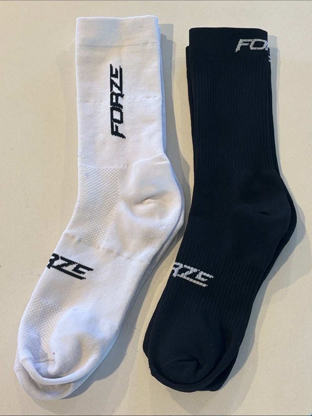 🌸 Forze Performance Cycling Crew Socks Pack of Black & White